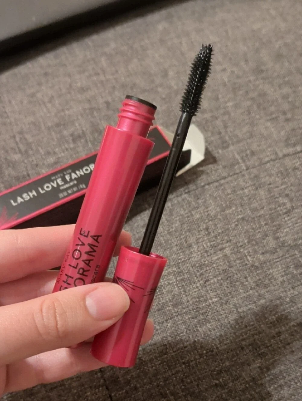 Mary Kay Lash Love Fanorama Mascara In Shade I Heart Black
